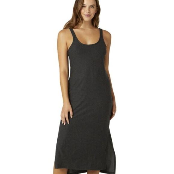NEW Beyond Yoga Featherlight Resort Midi Tank Dress in Darkest Night - Picture 1 of 9